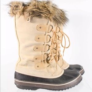 ❌SOLD❌Sorel Beige Leather Joan Of Arctic Boots